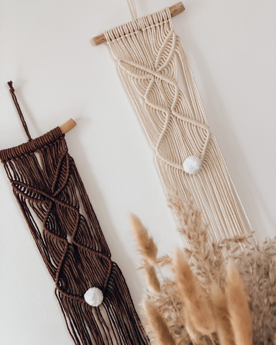Makramee Wandbehang Hase - Osterdeko - Osterhase - Ostergeschenk - Boho Ostern - Osterdeko - handgefertigte Deko - Lady Handgemacht by Tamara Wagner